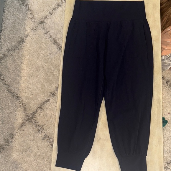 Athleta Salutation Jogger - Picture 1 of 3